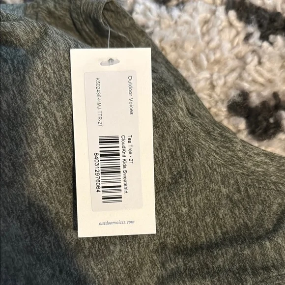 NWT outdoor voices cloudknit kids sweatshirt 2T - Picture 3 of 3